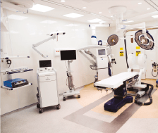 Inaugurado o Centro de Neurocirurgia e o hospital realiza 500 Transplantes de Medula Óssea